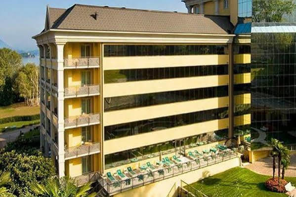 Carl & Do Hotell Baveno Exteriör bild